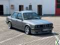 Foto BMW E30 325i M-Technik 1 Ab Werk Oldtimer H-Zulassung