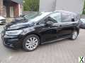 Foto Volkswagen Touran 1.4 TSi DSG R-Line 7-Sitzer