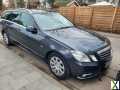 Foto Mercedes-Benz E 220 CDI T BlueEFFICIENCY -