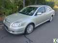 Foto Toyota Avensis 2.0 Sol Liftback