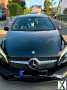 Foto Mercedes-Benz A180 AMG Line