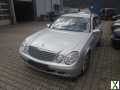 Foto Mercedes-Benz E200 T Modell Kompressor Classic*Motorschaden