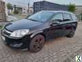 Foto Opel Astra H 1.4 Kombi / KLIMA / AHK / MFL / TÜV NEU