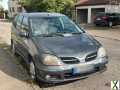 Foto Nissan Almera Tino 2005 *Klima *AHK *Kamera