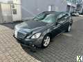 Foto Mercedes-Benz E 250 CDI 1Hand-Leder-Schiebedach-AHK-PDC