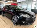 Foto Ford FOCUS 1.6 TITANIUM *NAVI+KLIMAAUT+KAM+18'ALU*