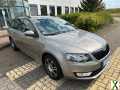 Foto Skoda Octavia Combi PDC Klima Tempomat Sitzheizung ZV+Funk AHK