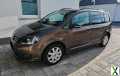 Foto Volkswagen Touran 1.4 TSI DSG MATCH Braun 7 Sitzplätze