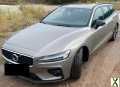 Foto Volvo V60 T5 R-Design Grau-Metallic