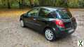 Foto Renault Clio 1,6 Tüv Neu