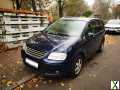 Foto Volkswagen Touran 2.0 TDI Highline 6 Gang Getriebe