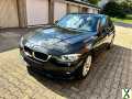Foto BMW 330i *Scheckheft, Standheizung, 1. Hand, Navi*