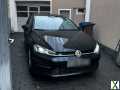 Foto Volkswagen Golf VII R-Line 1,5 TSI Limousine Vollleder Dig. Tacho