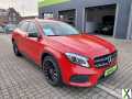 Foto Mercedes-Benz GLA 200 7-DCT Urban+LED+NAVI+AMG LINE+CARPLAY