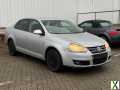 Foto Volkswagen Jetta 1.6 Trendline Tüv bis 10/2025