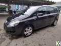 Foto Opel Zafira B Family Plus+NAVI+XENON+PDC+SHZ+KLIMAAUT