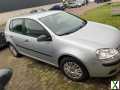Foto Vw golf 5 neue TÜV