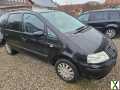 Foto Volkswagen Sharan 1.8T Comfortline Family Comfortline F