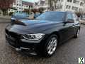 Foto BMW 330 Touring 330d /SPORT-HuD-Navi-Xenon-Kamera