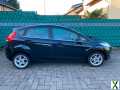 Foto Ford Fiesta Titanium 5D 1,25 82 PS Panther-Schwarz Metallic