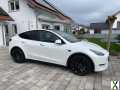 Foto Tesla Model Y Performance AWD, 8-fach Bereifung, AHK