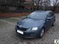 Foto Skoda Octavia 1.6 TDI DSG Style Combi Style