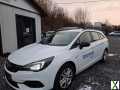 Foto Opel Astra ST 1.2 Direct Edition