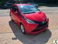 Foto Toyota Aygo (X) 1,0-l-VVT-i x-play/KLIMA