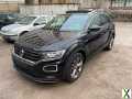 Foto Volkswagen T-Roc 1.5 TSI DSG R-Line Sport Pano Kamera SHZ