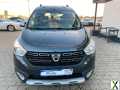 Foto Dacia Dokker Stepway Celebration|NAVI|R-KAM|NEUE Reife