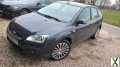 Foto Ford Focus 2.0 Benzin in Einzelteilen