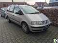 Foto Volkswagen Sharan 1.9TDI Family / 7 Sitzer/2 Kinders. / AHK