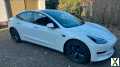 Foto Tesla Model 3 LFP60/325PS