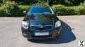 Foto Toyota Avensis Combi 1.8