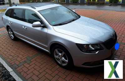 Foto Skoda Superb Ambition Combi 2.0 TDI Green Tec