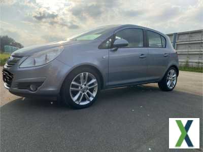 Foto Opel Corsa 1.4 Twinport Cosmo Vollautomatik