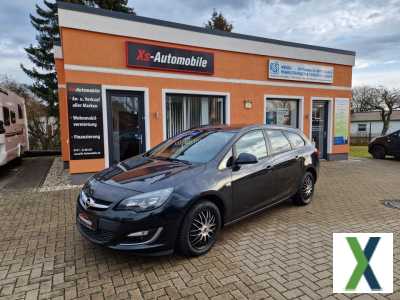 Foto Opel Astra J Sports Tourer Edition 1.4 Turbo/Navi/AHK