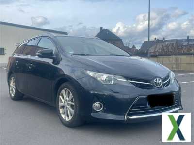 Foto Toyota Auris Touring Sports Touring Sports 2,0-l-D-