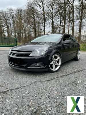 Foto Opel Astra H GTC 1.8 *Xenon*Navi*Teilleder*Sitzheizung