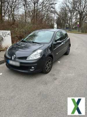 Foto Renault Clio III 1.5 dci Langstrecken Fahrzeug