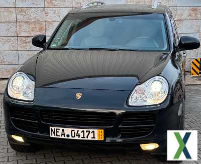 Foto Porsche Cayenne S 4,5 LTR V8 Motor Luftfahrwerk Standheizung