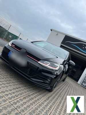Foto Volkswagen Golf 2.0 TSI DSG GTI Performance GTI Performance