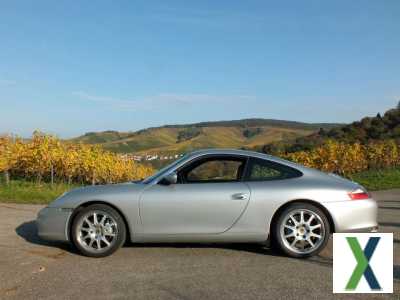 Foto Porsche 911 996 Carrera 4 Facelift, Klappe, Handschalter, top