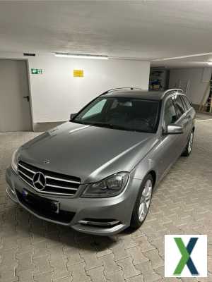 Foto Mercedes C - Klasse T Modell 200 CGI TÜV Neu