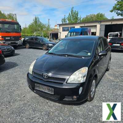 Foto Toyota Corolla Verso 2.2 D-4D Sol