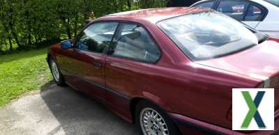 Foto BMW e36 Coupe mit H Kennzeichen 318is