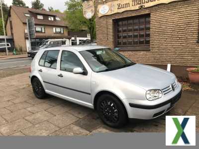 Foto VW GOLF 4-1,6 LITER-5 TÜRER-WENIG KM