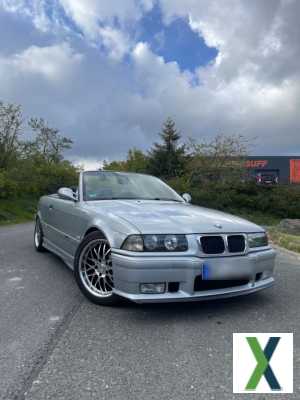 Foto BMW 320i Cabrio M-Paket