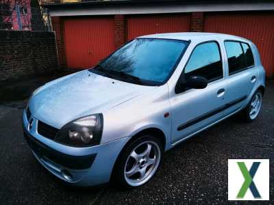 Foto Renault Clio 1.5 dci. TÜV Neu Klima