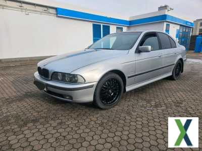 Foto BMW 523i e39 TÜV NEU Automatik Limousine Leder wenig km